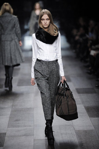 Milan Fashion Week: Burberry Prorsum Fall 2009 Milan Fashion Week: Burberry Prorsum Fall 2009