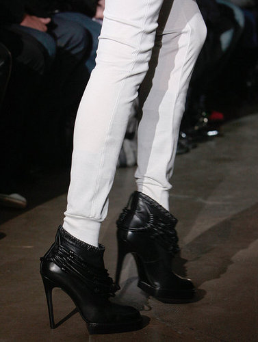 Paris Fashion Week: Kris Van Assche Fall 2009 Paris Fashion Week: Kris Van Assche Fall 2009
