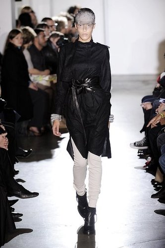 Paris Fashion Week: Kris Van Assche Fall 2009 Paris Fashion Week: Kris Van Assche Fall 2009