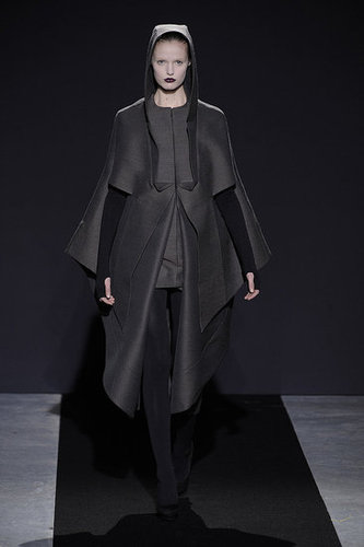 Paris Fashion Week: Bruno Pieters Fall 2009 Paris Fashion Week: Bruno Pieters Fall 2009