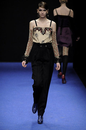 Paris Fashion Week: Gaspard Yurkievich Fall 2009 Paris Fashion Week: Gaspard Yurkievich Fall 2009