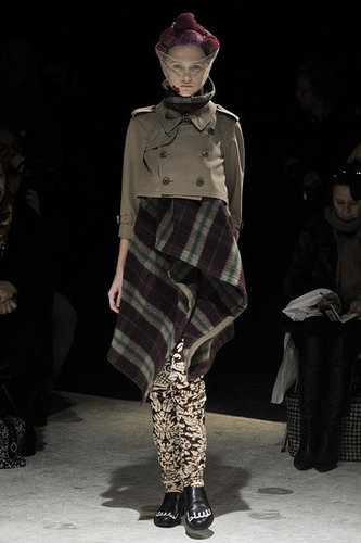 Paris Fashion Week: Comme des Garcons Fall 2009 Paris Fashion Week: Comme des Garcons Fall 2009