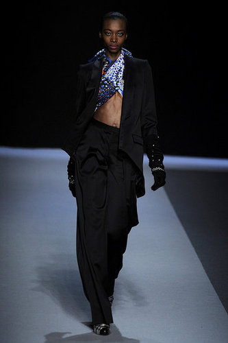 Paris Fashion Week: Emanuel Ungaro Fall 2009 Paris Fashion Week: Emanuel Ungaro Fall 2009