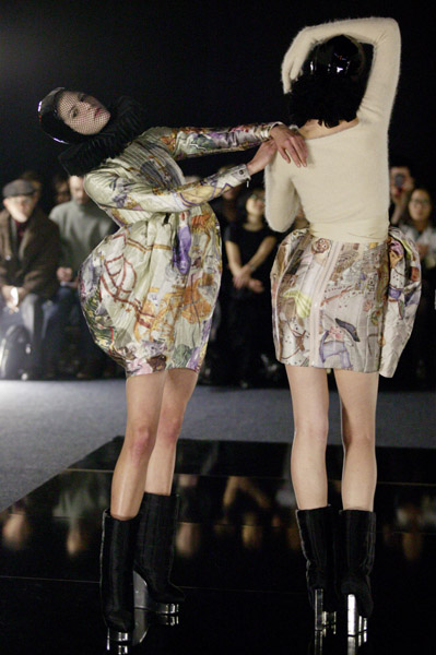 Paris Fashion Week: Junko Shimada Fall 2009 Paris Fashion Week: Junko Shimada Fall 2009