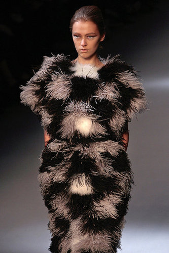 Paris Fashion Week: Giambattista Valli Fall 2009 Paris Fashion Week: Giambattista Valli Fall 2009