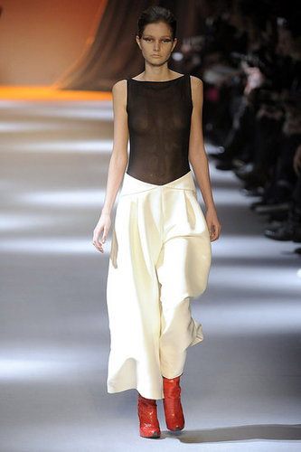Paris Fashion Week: Giambattista Valli Fall 2009 Paris Fashion Week: Giambattista Valli Fall 2009