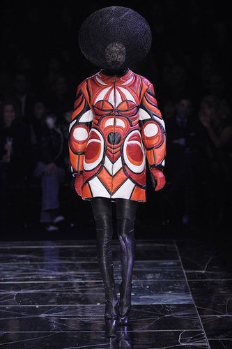 Paris Fashion Week: Alexander McQueen Fall 2009 Paris Fashion Week: Alexander McQueen Fall 2009