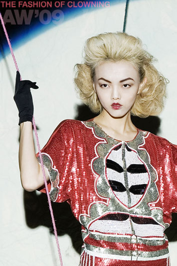 Photo: Shannon Sinclair, Style: Karen Levitt, Makeup: Masha G, Hair: Francky L'Official, Set: We Are Rocket Science, Model: Mila