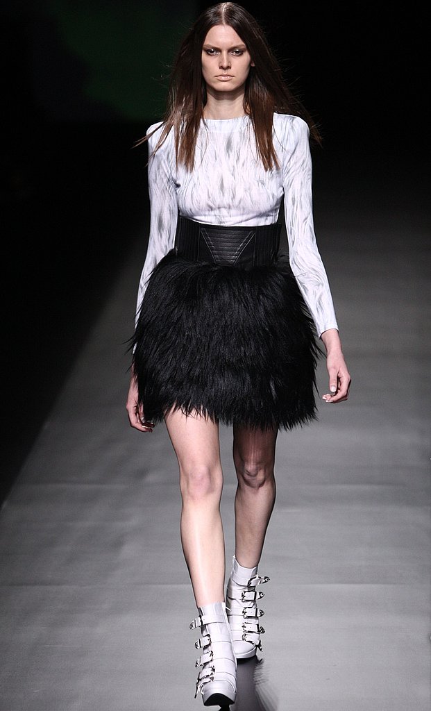 Japan Fashion Week: G.V.G.V. Fall 2009 Japan Fashion Week: G.V.G.V. Fall 2009