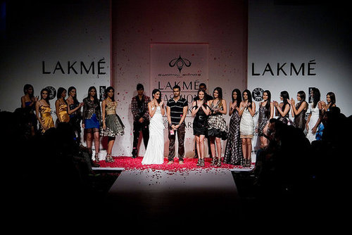 Lakme Fashion Week: Swapnil Shinde Fall 2009 Lakme Fashion Week: Swapnil Shinde Fall 2009