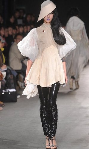 Photo: Japan Fashion Week Organization
Photo: Japan Fashion Week Organization