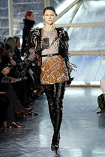 Fashion In 50 Seconds 04/27/09 Met Gala Attendees Leaked & More