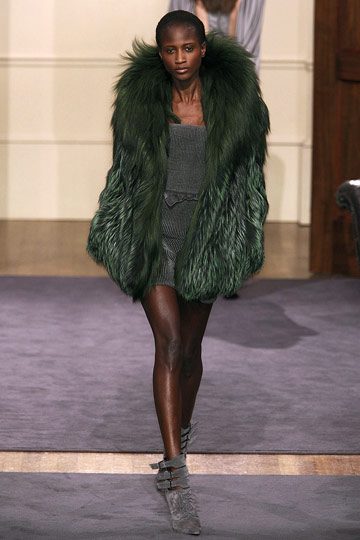Julien Macdonald Fall 2009