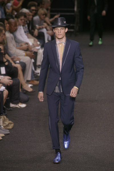 Paris: Louis Vuitton Men's Spring 2010 Paris: Louis Vuitton Men's Spring 2010