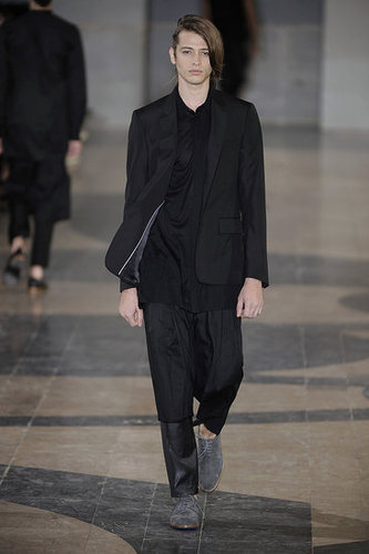 Paris: Kris Van Assche Men's Spring 2010 Paris: Kris Van Assche Men's Spring 2010