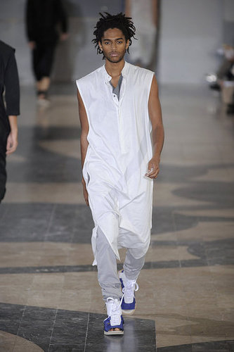 Paris: Kris Van Assche Men's Spring 2010 Paris: Kris Van Assche Men's Spring 2010