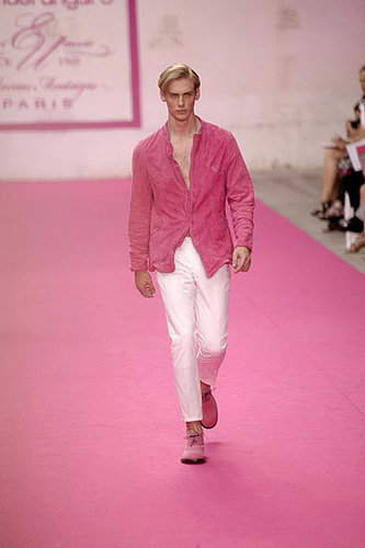 Paris: Emanuel Ungaro Men's Spring 2010 Paris: Emanuel Ungaro Men's Spring 2010