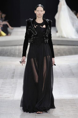 Givenchy Fall 2009 Haute Couture Givenchy Fall 2009 Haute Couture