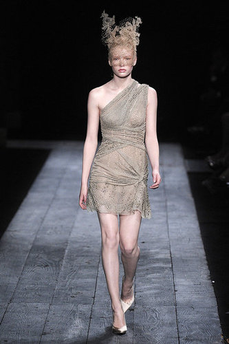 Valentino Fall 2009 Haute Couture Valentino Fall 2009 Haute Couture