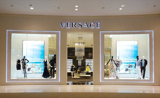 Courtesy of Versace Press Office
Courtesy of Versace Press Office