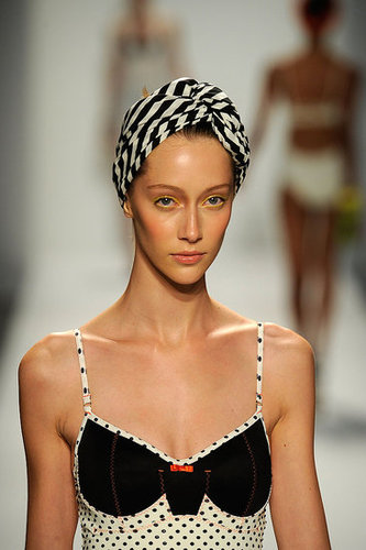 New York Fashion Week: Rosa Cha Spring 2010 New York Fashion Week: Rosa Cha Spring 2010