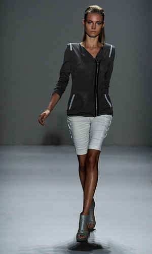 New York Fashion Week: Nicole Miller Spring 2010 New York Fashion Week: Nicole Miller Spring 2010