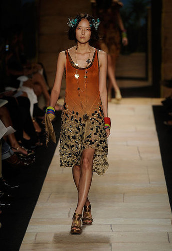 New York Fashion Week: Diane Von Furstenberg Spring 2010 New York Fashion Week: Diane Von Furstenberg Spring 2010