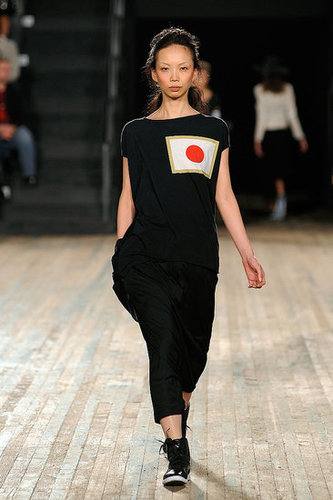 New York Fashion Week: Y-3 Spring 2010 New York Fashion Week: Y-3 Spring 2010