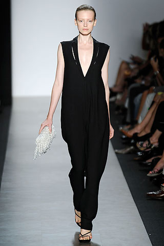 Max Azria
Max Azria
