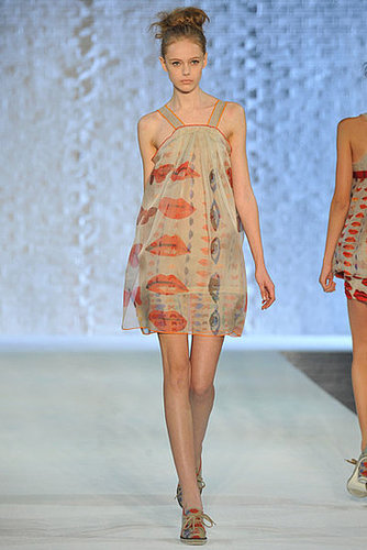 New York Fashion Week: Philosophy Di Alberta Ferretti Spring 2010 New York Fashion Week: Philosophy Di Alberta Ferretti Spring 2010