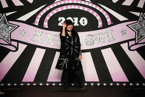 New York Fashion Week: Anna Sui Spring 2010 New York Fashion Week: Anna Sui Spring 2010