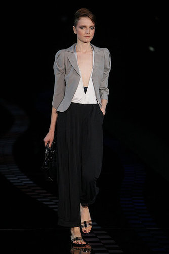 Milan Fashion Week: Giorgio Armani Spring 2010 Milan Fashion Week: Giorgio Armani Spring 2010