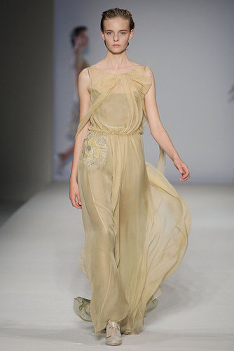 Milan Fashion Week: Alberta Ferretti Spring 2010 Milan Fashion Week: Alberta Ferretti Spring 2010