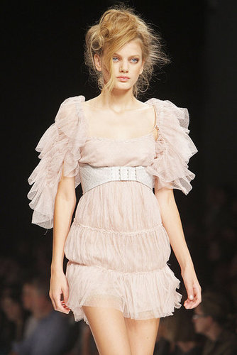 Milan Fashion Week: Fendi Spring 2010 Milan Fashion Week: Fendi Spring 2010