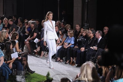 London Fashion Week: Julien Macdonald Spring 2010 London Fashion Week: Julien Macdonald Spring 2010