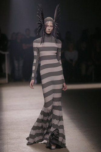 Paris Fashion Week: Gareth Pugh Spring 2010 Paris Fashion Week: Gareth Pugh Spring 2010