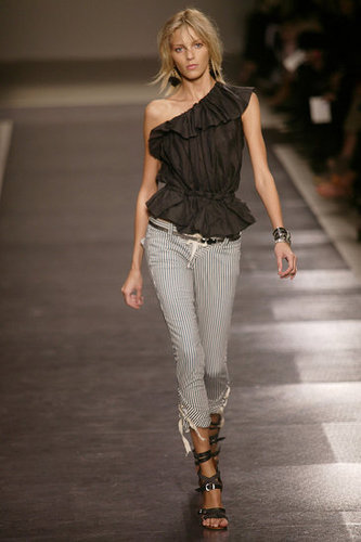 Paris Fashion Week: Isabel Marant Spring 2010 Paris Fashion Week: Isabel Marant Spring 2010