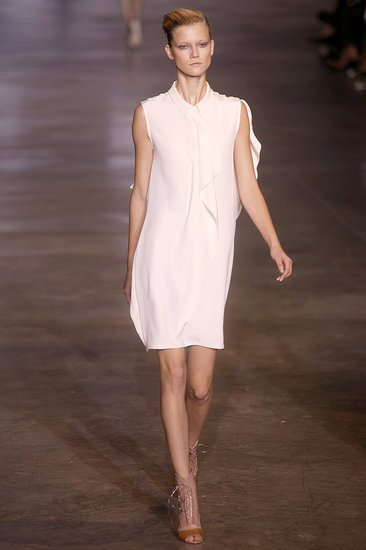 Paris Fashion Week: Cacharel Spring 2010 Paris Fashion Week: Cacharel Spring 2010