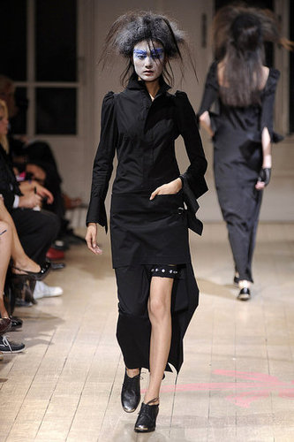 Paris Fashion Week: Yohji Yamamoto Spring 2010 Paris Fashion Week: Yohji Yamamoto Spring 2010