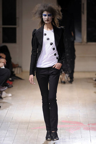 Paris Fashion Week: Yohji Yamamoto Spring 2010 Paris Fashion Week: Yohji Yamamoto Spring 2010