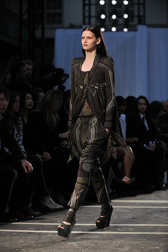 Paris Fashion Week: Givenchy Spring 2010 Paris Fashion Week: Givenchy Spring 2010