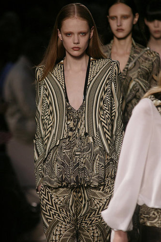 Paris Fashion Week: Givenchy Spring 2010 Paris Fashion Week: Givenchy Spring 2010