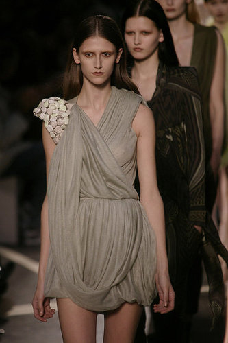 Paris Fashion Week: Givenchy Spring 2010 Paris Fashion Week: Givenchy Spring 2010
