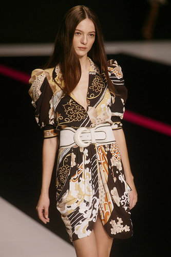 Paris Fashion Week: Leonard Spring 2010 Paris Fashion Week: Leonard Spring 2010