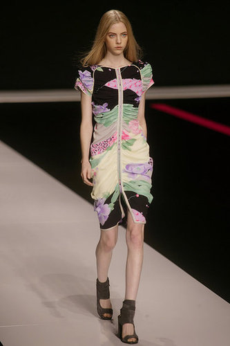 Paris Fashion Week: Leonard Spring 2010 Paris Fashion Week: Leonard Spring 2010