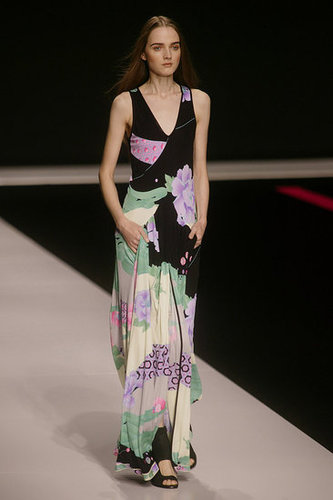 Paris Fashion Week: Leonard Spring 2010 Paris Fashion Week: Leonard Spring 2010