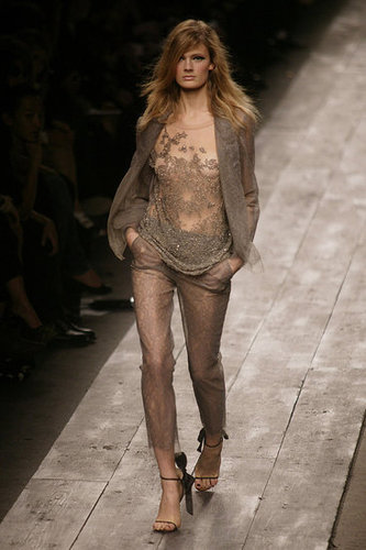 Paris Fashion Week: Valentino Spring 2010 Paris Fashion Week: Valentino Spring 2010