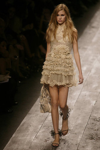 Paris Fashion Week: Valentino Spring 2010 Paris Fashion Week: Valentino Spring 2010