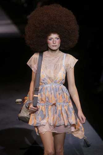 Paris Fashion Week: Louis Vuitton Spring 2010 Paris Fashion Week: Louis Vuitton Spring 2010