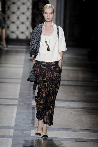 Paris Fashion Week: Dries Van Noten Spring 2010 Paris Fashion Week: Dries Van Noten Spring 2010